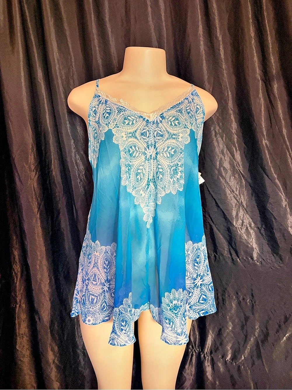 In Bloom Blue Floral Mini Dress nightie Size Medium Like New